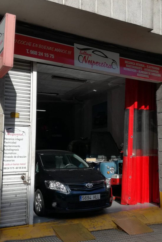 Fachada local Taller Nespereira